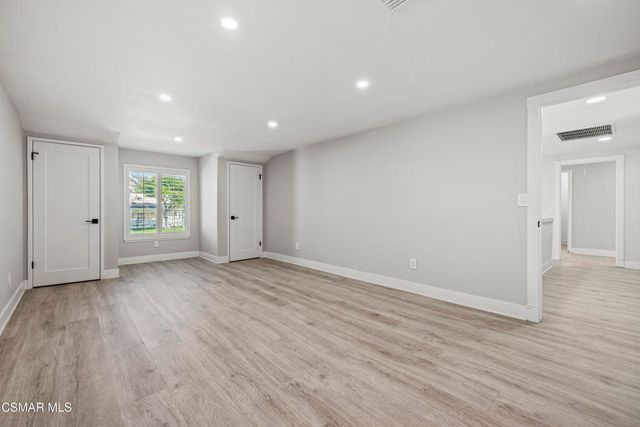 20500 Blairmoore Street, Chatsworth, CA 91311