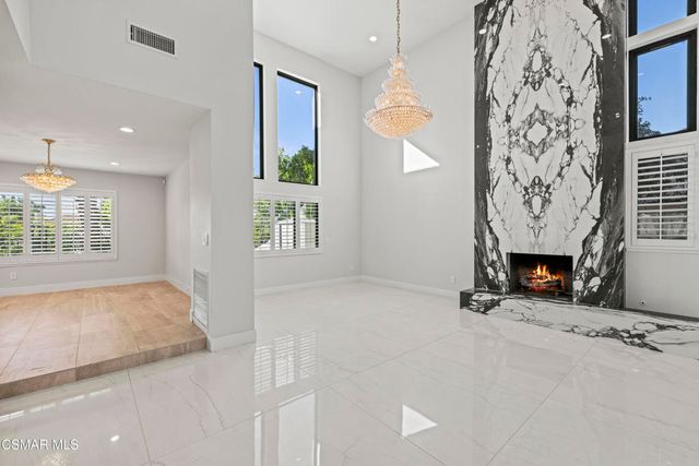 20500 Blairmoore Street, Chatsworth, CA 91311