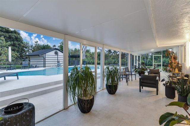 24655 SW 212th Avenue, Homestead, FL 33031