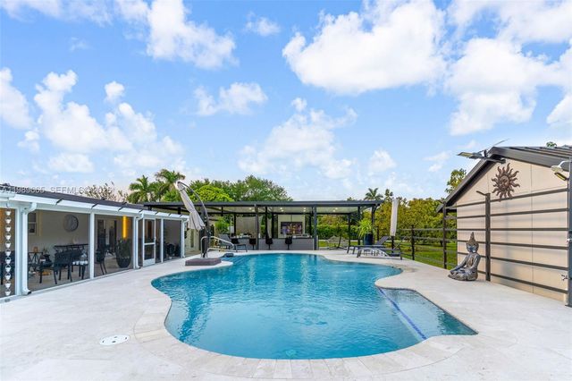 24655 SW 212th Avenue, Homestead, FL 33031