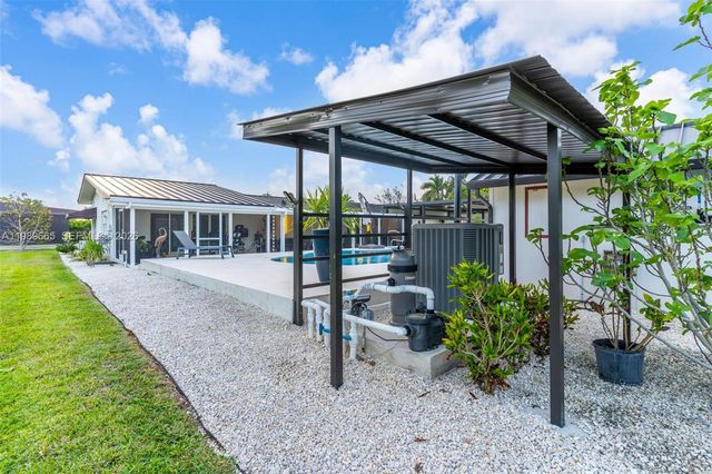 24655 SW 212th Avenue, Homestead, FL 33031