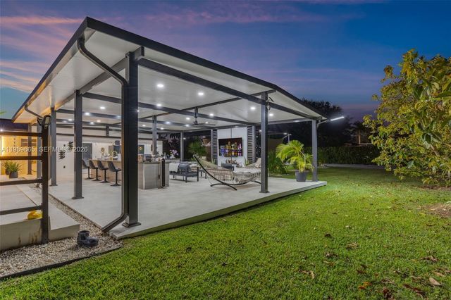 24655 SW 212th Avenue, Homestead, FL 33031