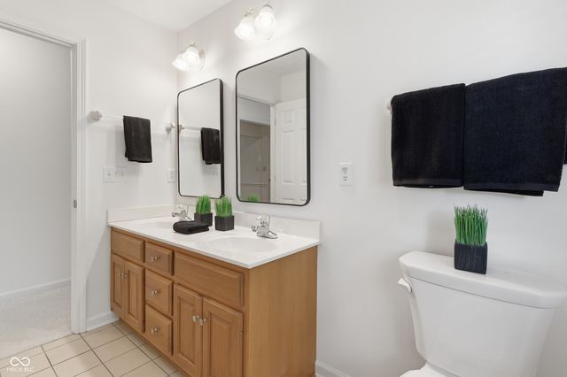 3343 S Rosewind Drive, New Palestine, IN 46163