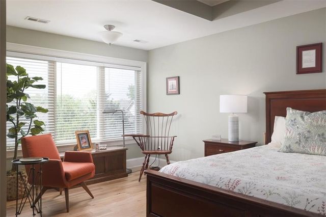 215 Earhart Circle, Lawrence, KS 66049