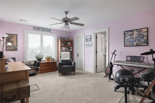215 Earhart Circle, Lawrence, KS 66049