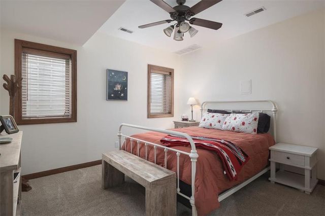 215 Earhart Circle, Lawrence, KS 66049