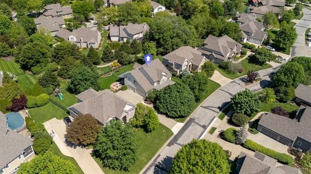 215 Earhart Circle, Lawrence, KS 66049