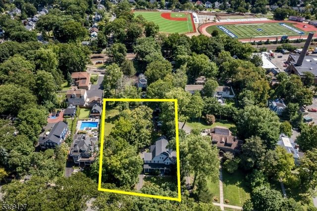 163 Park St, Montclair Twp., NJ 07042