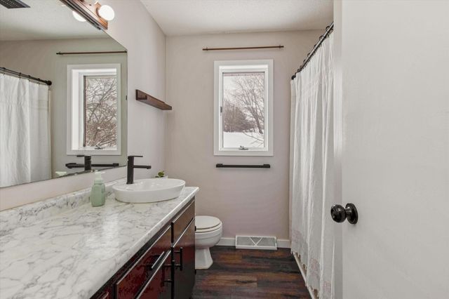 505 Nelson Court, Northfield, MN 55057