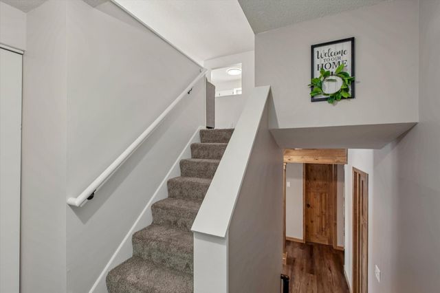 505 Nelson Court, Northfield, MN 55057