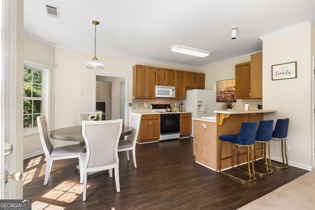 1166 Mandalay Court SW, Lilburn, GA 30047