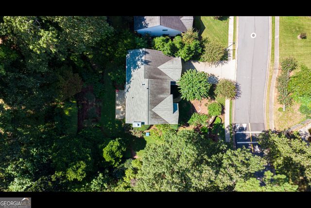 1166 Mandalay Court SW, Lilburn, GA 30047