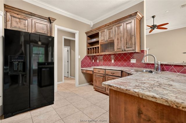4424 Spring Branch Drive, College Station, TX 77845
