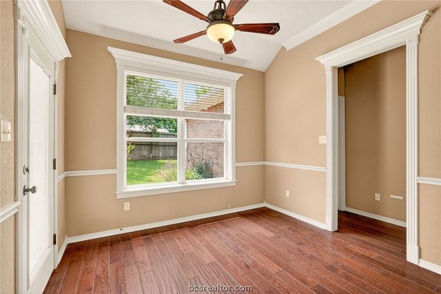 4424 Spring Branch Drive, College Station, TX 77845