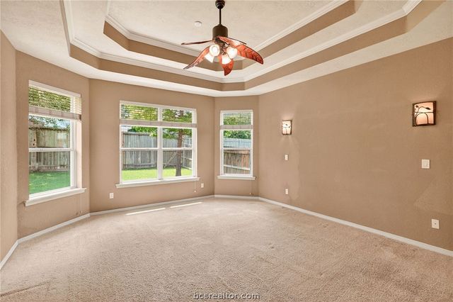 4424 Spring Branch Drive, College Station, TX 77845