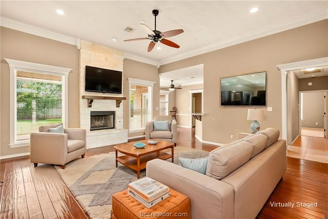 4424 Spring Branch Drive, College Station, TX 77845