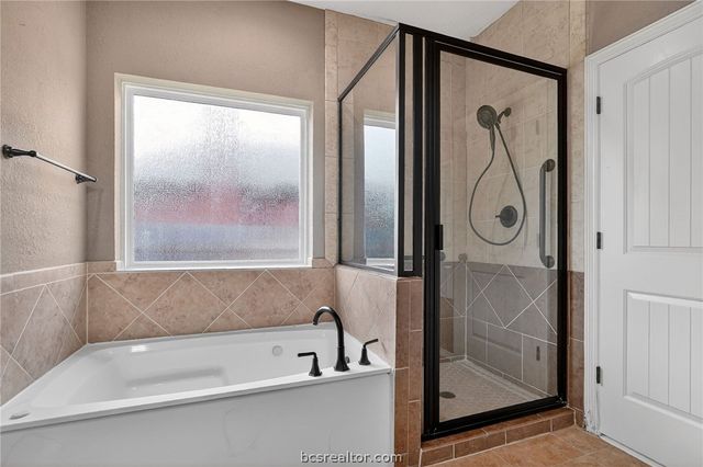 4424 Spring Branch Drive, College Station, TX 77845