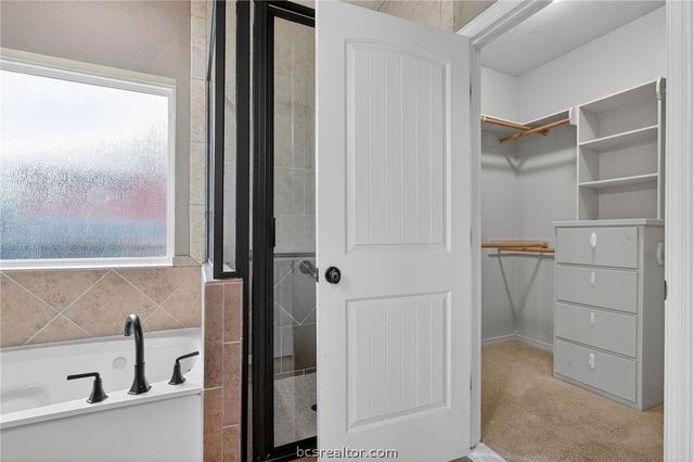 4424 Spring Branch Drive, College Station, TX 77845