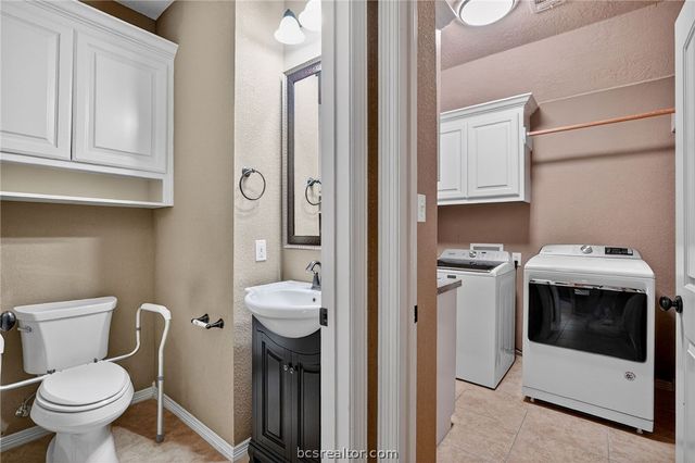4424 Spring Branch Drive, College Station, TX 77845