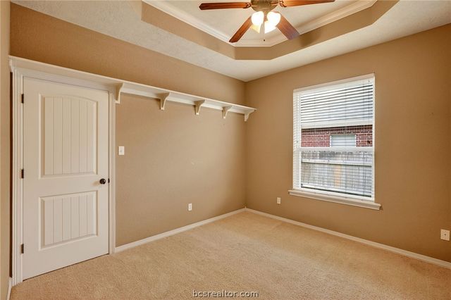 4424 Spring Branch Drive, College Station, TX 77845