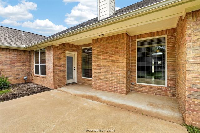 4424 Spring Branch Drive, College Station, TX 77845
