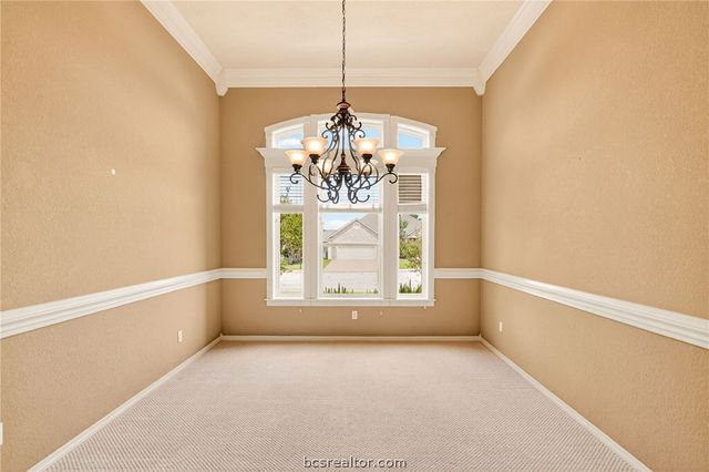 4424 Spring Branch Drive, College Station, TX 77845