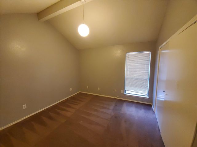 10212 Hillhouse Lane, Dallas, TX 75227