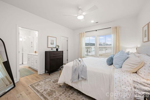 9100 Bluedale Road Beechwood, Charlotte, NC 28216