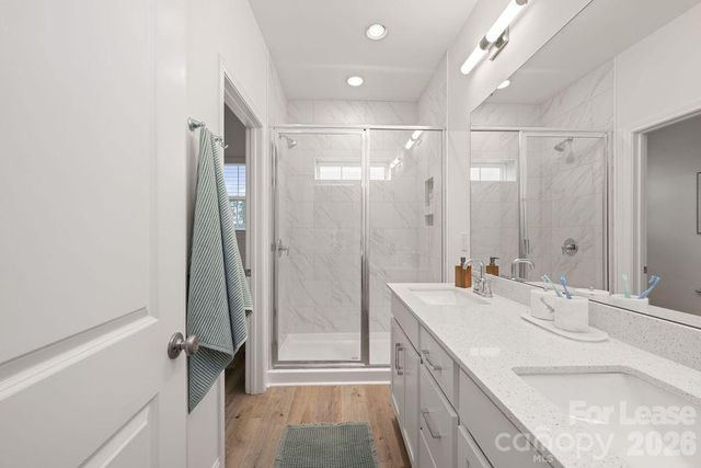 9100 Bluedale Road Beechwood, Charlotte, NC 28216