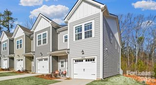 9100 Bluedale Road Beechwood, Charlotte, NC 28216