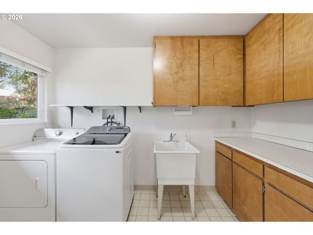 7320 Sw 142ND Ave, Beaverton, OR 97008