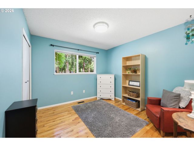 7320 Sw 142ND Ave, Beaverton, OR 97008