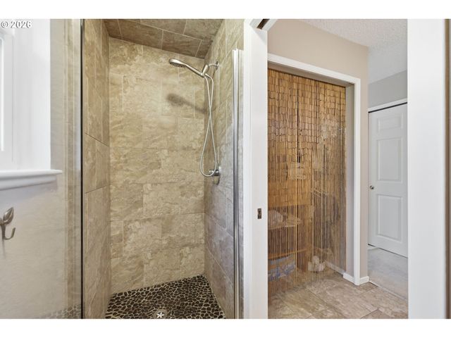 7320 Sw 142ND Ave, Beaverton, OR 97008
