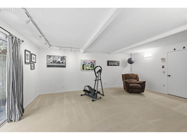 7320 Sw 142ND Ave, Beaverton, OR 97008