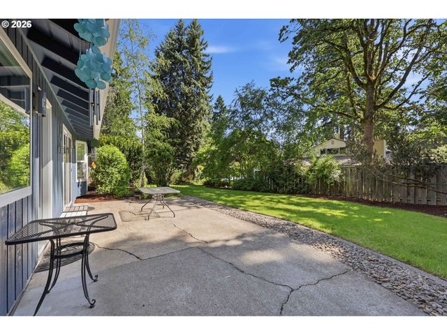 7320 Sw 142ND Ave, Beaverton, OR 97008