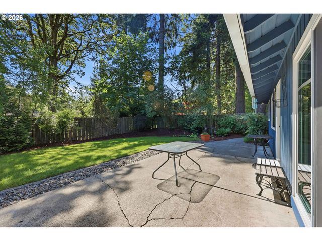 7320 Sw 142ND Ave, Beaverton, OR 97008