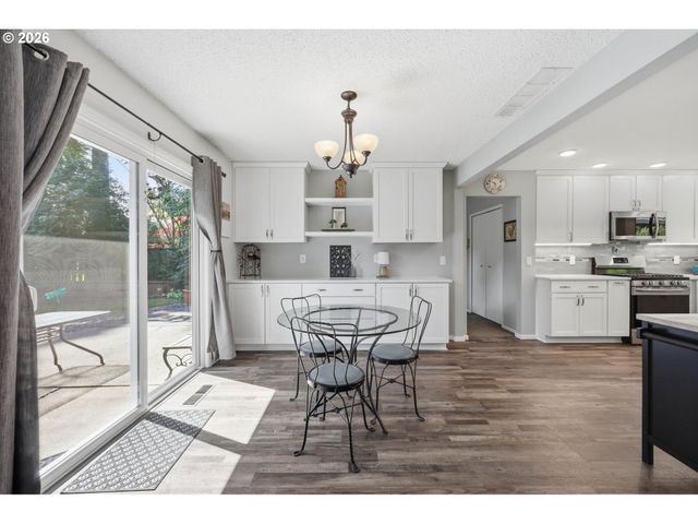 7320 Sw 142ND Ave, Beaverton, OR 97008