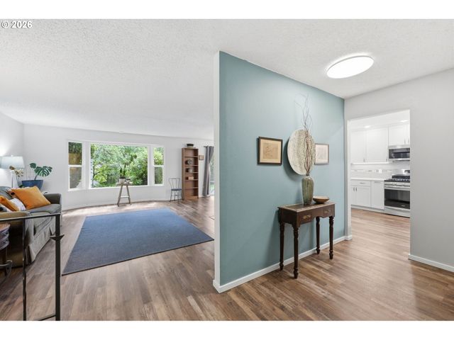 7320 Sw 142ND Ave, Beaverton, OR 97008