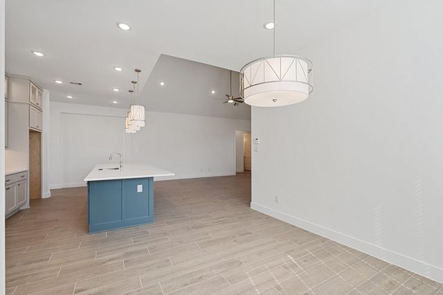 12219 Denham Drive, Mont Belvieu, TX 77423