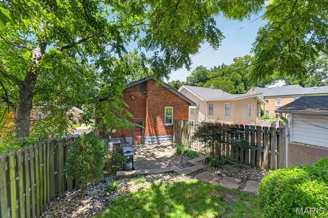 5018 Exeter Avenue, Shrewsbury, MO 63119
