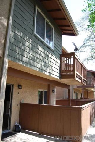 207 Westlake Dr 3, San Marcos, CA 92069