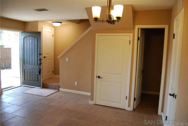 207 Westlake Dr 3, San Marcos, CA 92069