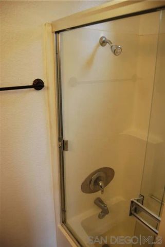 207 Westlake Dr 3, San Marcos, CA 92069