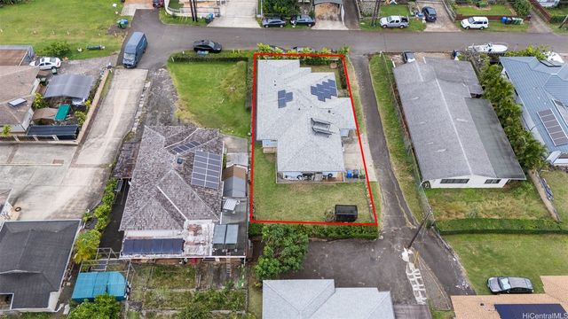 99-682 Kaulainahee Place, Aiea, HI 96701