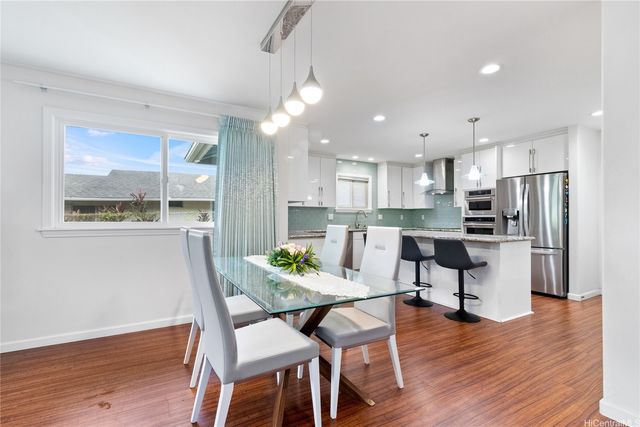 99-682 Kaulainahee Place, Aiea, HI 96701