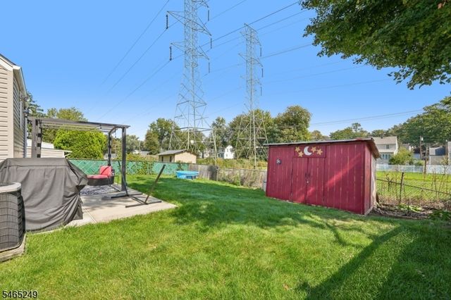 17 Bryant Ave, Bloomfield Twp., NJ 07003