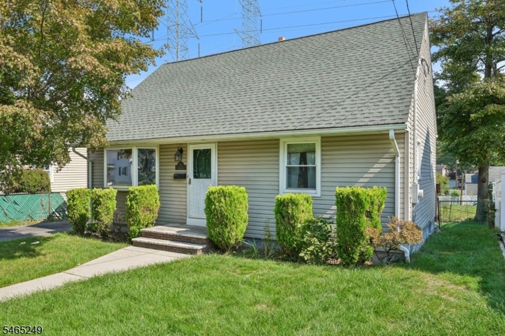 17 Bryant Ave, Bloomfield Twp., NJ 07003 — photo 3