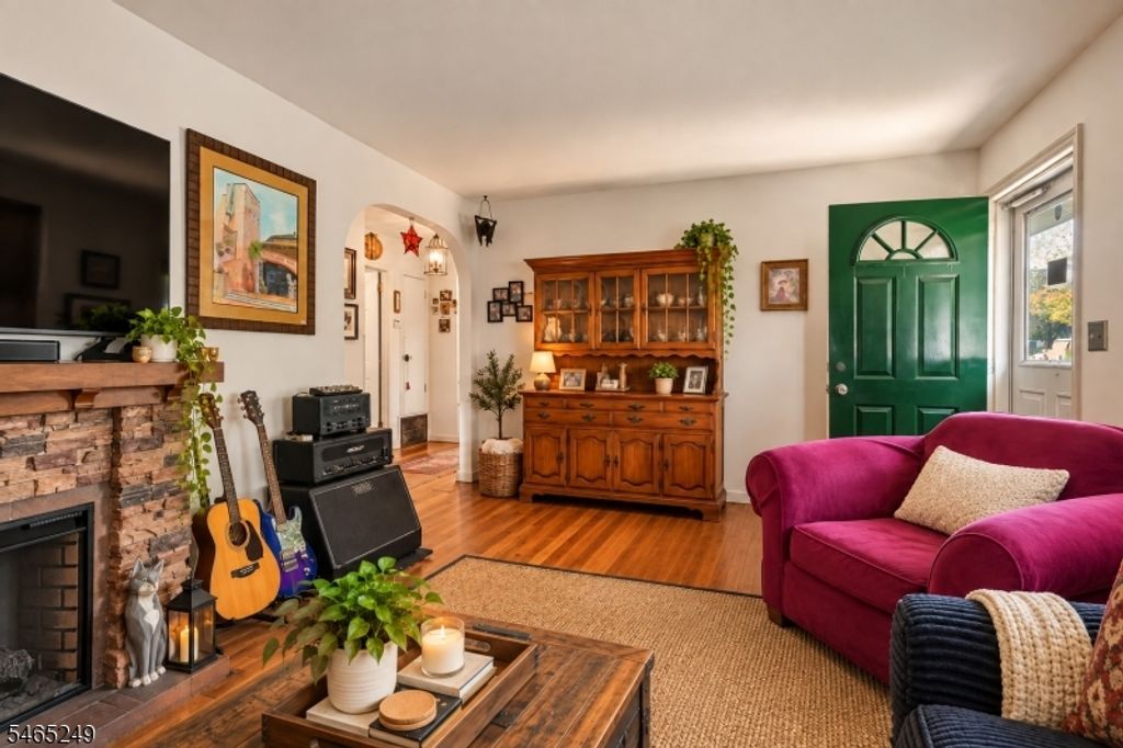 17 Bryant Ave, Bloomfield Twp., NJ 07003 — photo 5