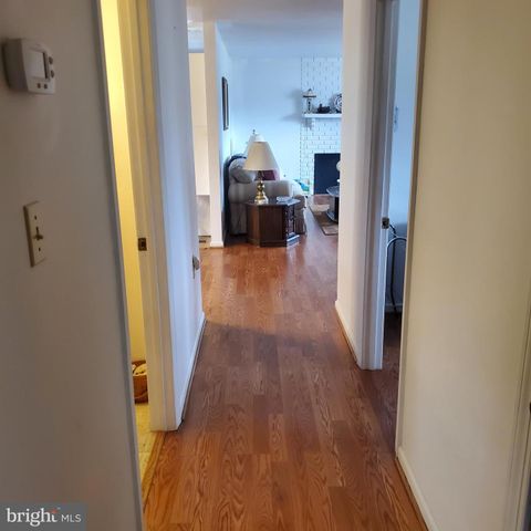 204 CHATHAM VILLAGE RD, Montross, VA 22520