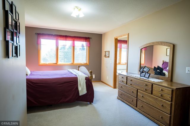 574 250th Street, Woodville, WI 54028